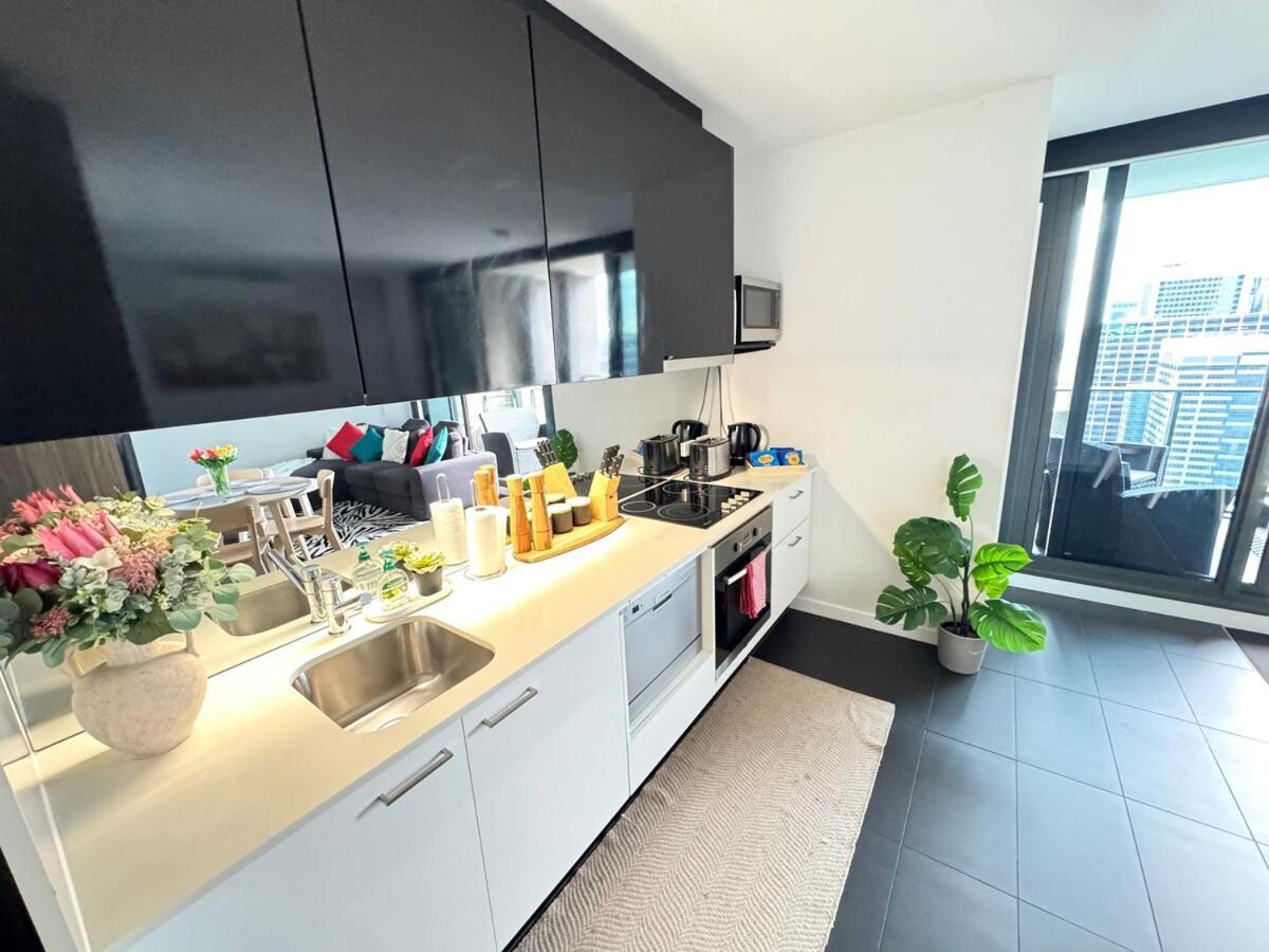 Adek Apartments Cbd -Free Parking, Pool, Gym & Sauna Apartment